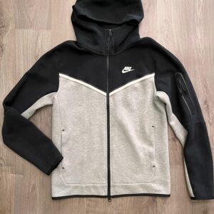 Nike Tech Fleece