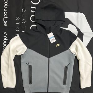 Nike Tech Fleece