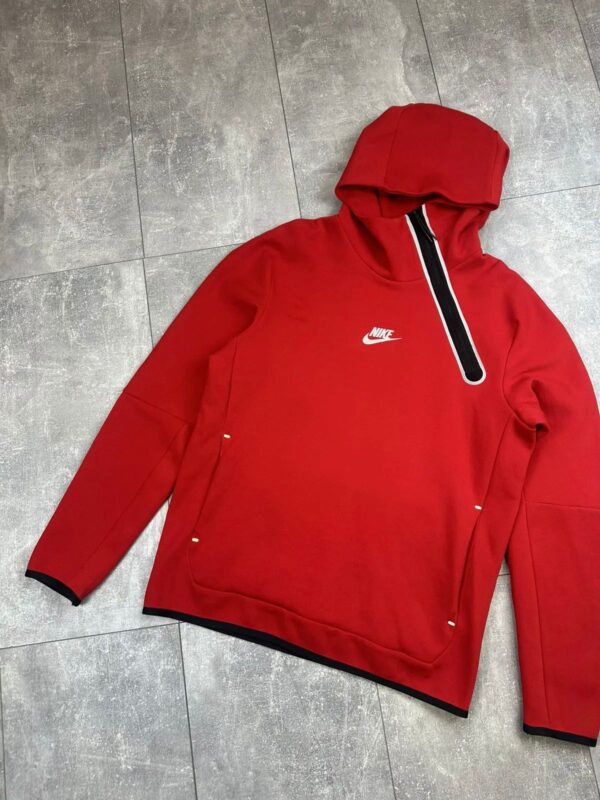 Nike Tech Fleece