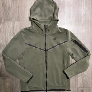 Nike Tech Fleece