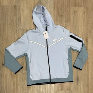 Nike Tech Fleece