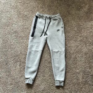 Nike Tech Fleece donji deo trenerke