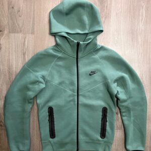 Nike Tech Fleece