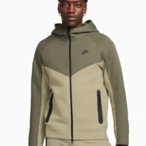 Nike Tech Fleece