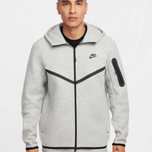 Nike Tech Fleece