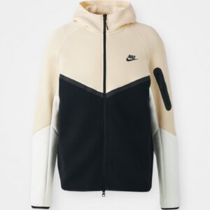 Nike Tech Fleece