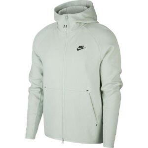 Nike Tech Fleece