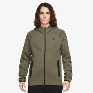 Nike Tech Fleece
