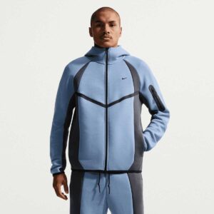 Nike Tech Fleece
